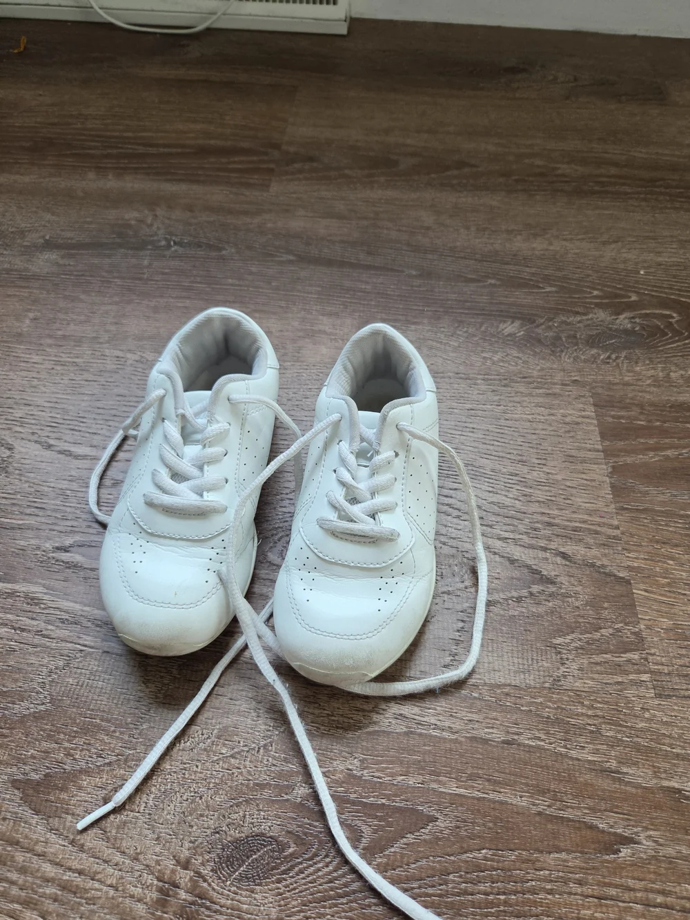 Kids Cheer Shoes-White Lace-Up Sneakers
